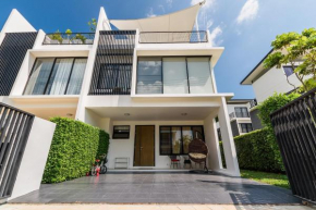 3BDR Townhouse In Laguna Park #85
